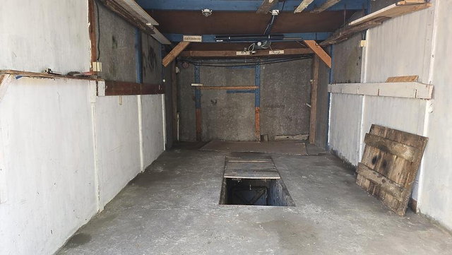 Eladó garázs, Dunakeszin, Iskola utcában 5.9 M Ft