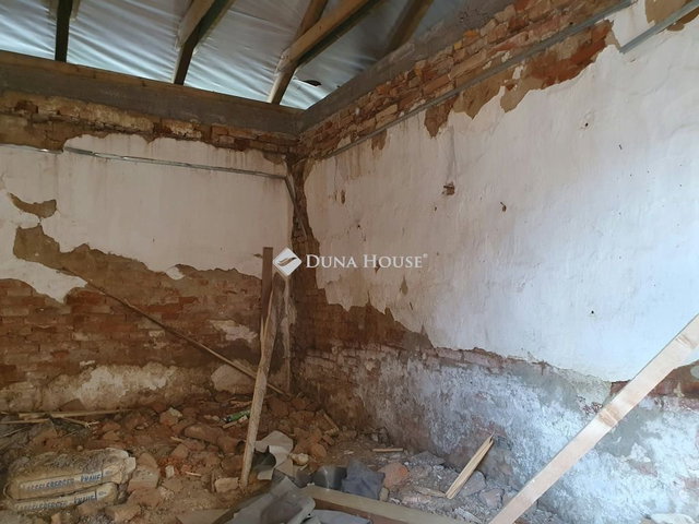 Eladó családi ház, Acsádon 26.5 M Ft, 3 szobás
