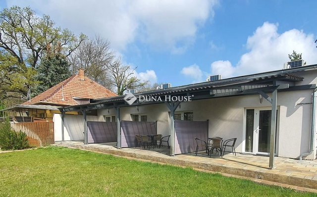 Eladó üzlethelyiség, Gyulán, Csiga utcában 59 M Ft, 3 szobás