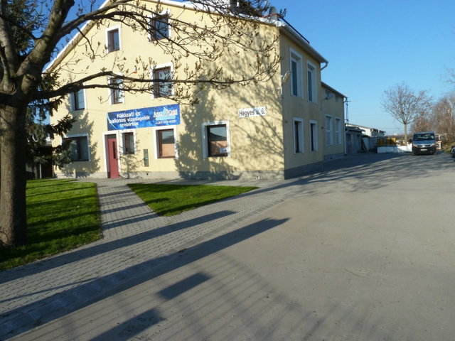 Eladó ipari ingatlan, Székesfehérvárott 189 M Ft