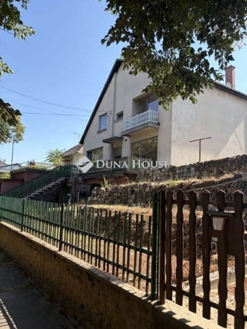 Eladó családi ház, Budapesten, XXI. kerületben 90 M Ft, 6 szobás