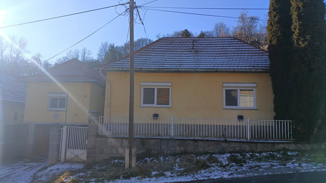 Eladó családi ház, Somoskőújfalun 26.9 M Ft, 3 szobás