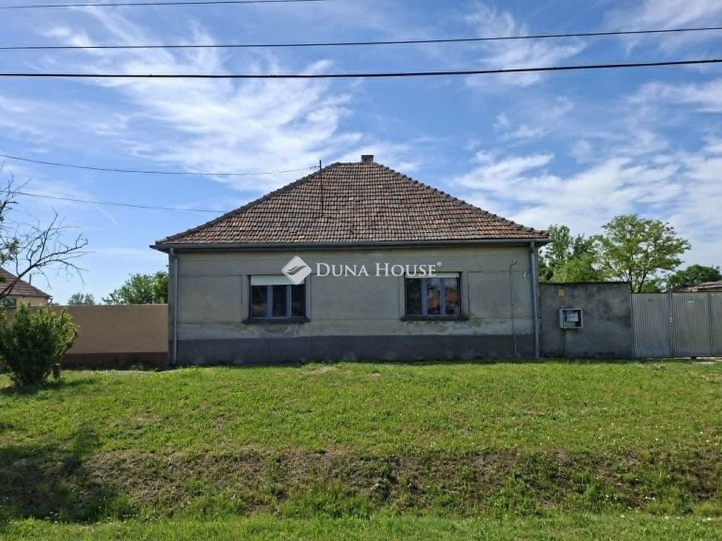 5 bed · 134m² · 9.300.000 ft