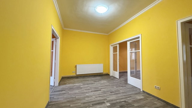 Kiadó téglalakás, albérlet, Debrecenben 295 E Ft / hó, 3 szobás