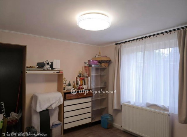 Eladó családi ház, Dunaföldváron 67 M Ft, 3 szobás