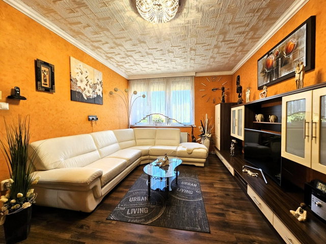 Eladó téglalakás, Mosonmagyaróváron 39.99 M Ft, 1+1 szobás