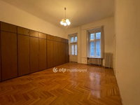 Eladó téglalakás, V. kerületben 199 M Ft, 4 szobás