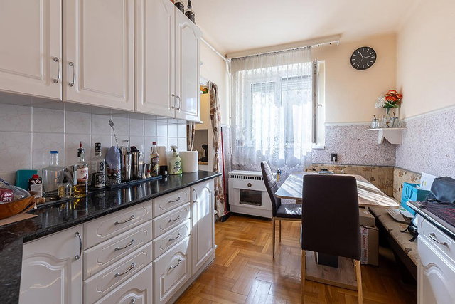Eladó téglalakás, Budapesten, XXI. kerületben, Orion utcában