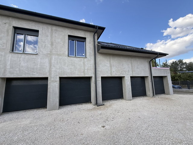 Eladó téglalakás, Kecskeméten 86.2 M Ft, 4 szobás
