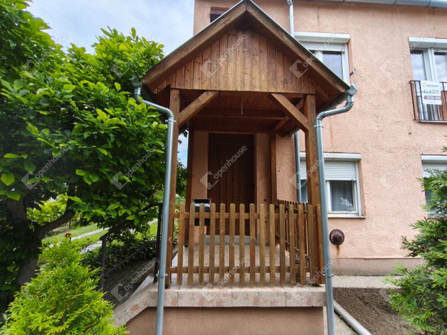 Eladó téglalakás, Nagyatádon 28.1 M Ft, 2 szobás