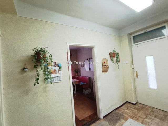 Eladó családi ház, Tevelen 21.9 M Ft, 4 szobás