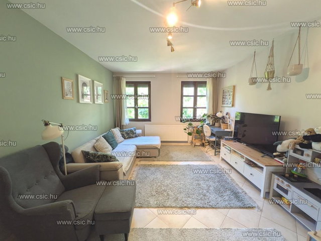 Eladó téglalakás, Budapesten, III. kerületben 99 M Ft