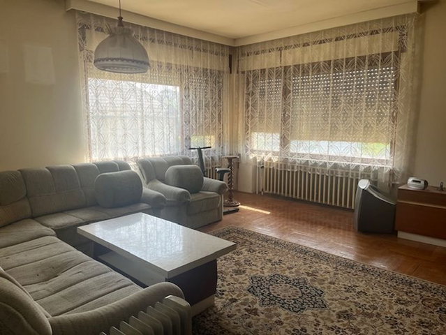 Eladó családi ház, Taksonyon 105 M Ft, 4 szobás