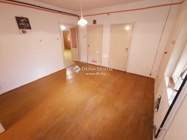 Eladó családi ház, Csépán 12.5 M Ft, 3 szobás