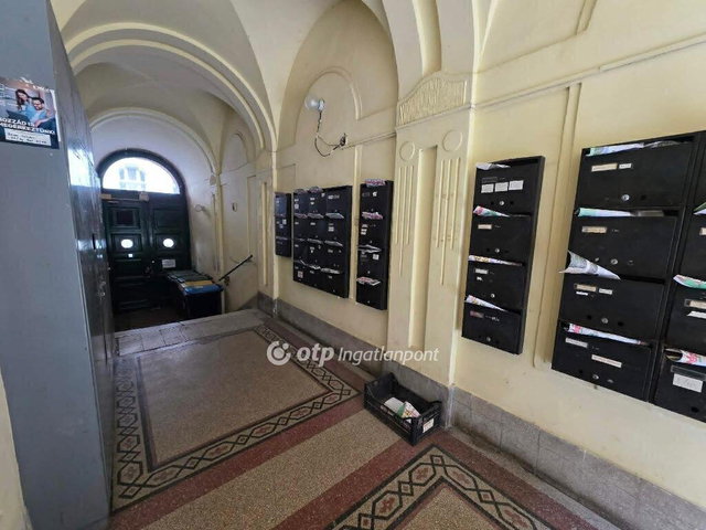Eladó téglalakás, Budapesten, VI. kerületben 98 M Ft, 2 szobás