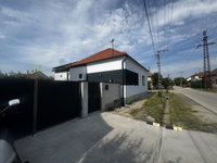 Eladó családi ház, Szegeden, Vezér utcában 110 M Ft, 3 szobás