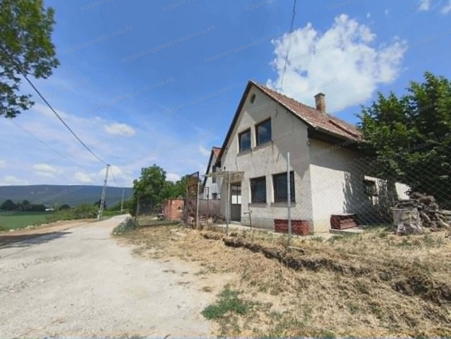 Eladó mezogazdasagi ingatlan, Héregen 25.8 M Ft, 1 szobás
