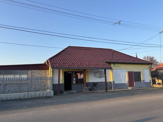 Kiadó üzlethelyiség, Tiszapalkonyán 55000 E Ft / hó