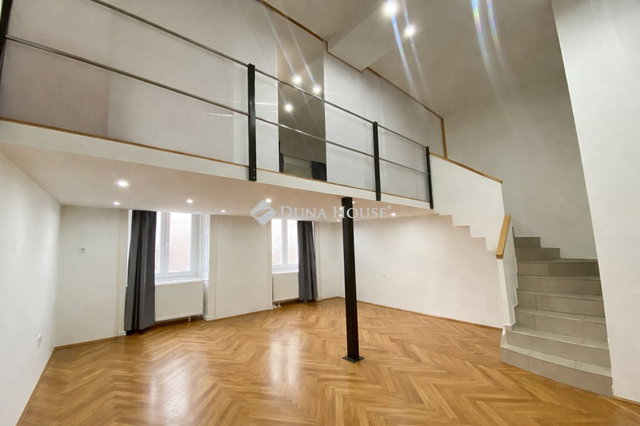 Eladó téglalakás, Budapesten, VI. kerületben 84.9 M Ft, 1 szobás