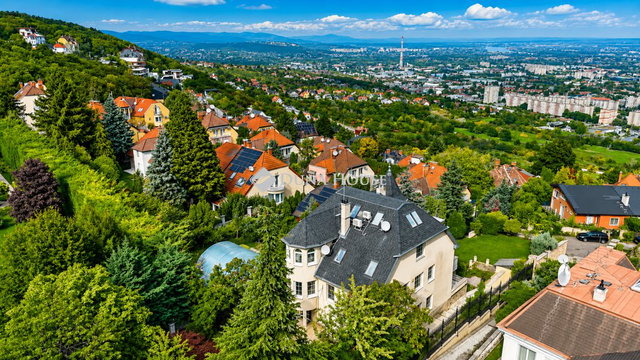 Eladó téglalakás, Budapesten, III. kerületben 326 M Ft, 4 szobás