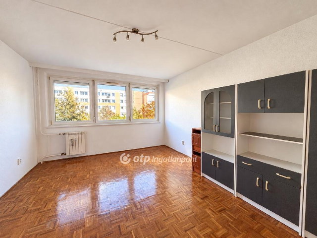 Eladó panellakás, Budapesten, XIV. kerületben 59.4 M Ft, 2 szobás