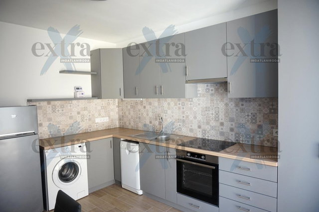 Kiadó téglalakás, albérlet, Szegeden 260 E Ft / hó, 2 szobás