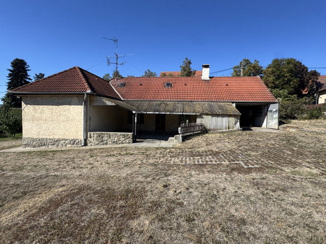 Eladó családi ház, Szentendrén 98 M Ft, 3 szobás