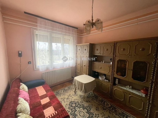 Eladó családi ház, Székelyen 25.9 M Ft, 3 szobás
