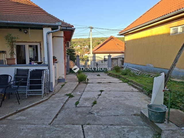 Eladó családi ház, Püspökszilágyin 65.9 M Ft, 4 szobás