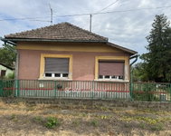 Eladó családi ház, Tiszaigaron 15 M Ft, 3 szobás