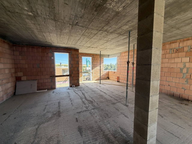 Eladó téglalakás, Mendén 85 M Ft, 3 szobás