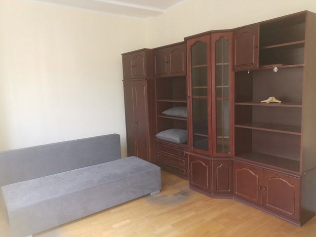 Kiadó téglalakás, albérlet, Győrött 180 E Ft / hó, 3 szobás