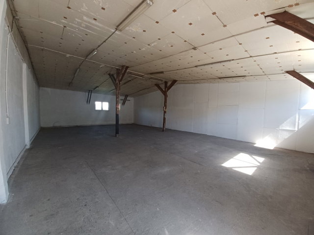 Kiadó ipari ingatlan, Győrött, Pesti úton 280 E Ft / hó
