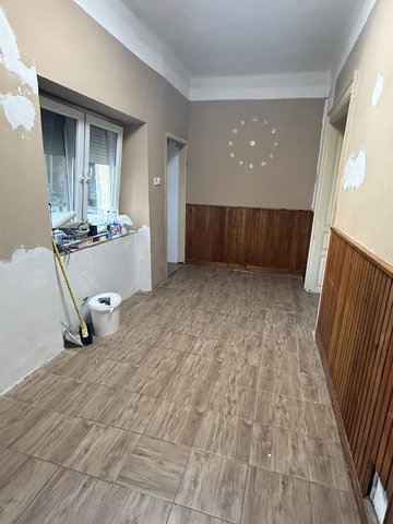 Eladó családi ház, Dombóváron 26.5 M Ft, 2 szobás