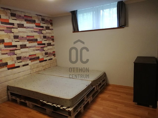 Eladó téglalakás, Budapesten, XIV. kerületben 27 M Ft, 1 szobás