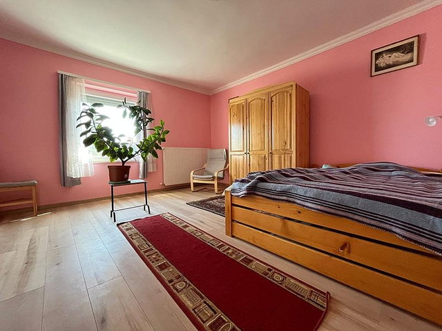 Eladó téglalakás, Budapesten, III. kerületben 83.9 M Ft