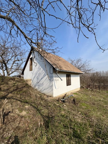 Eladó mezogazdasagi ingatlan, Ádándon 9.9 M Ft