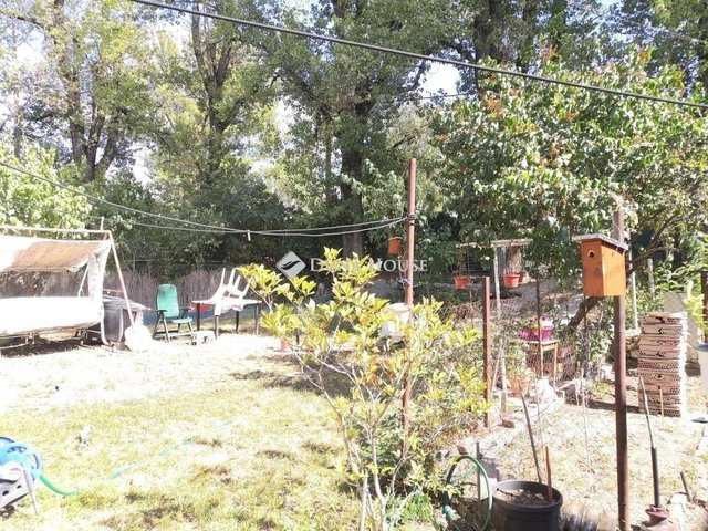 Eladó családi ház, Budapesten, X. kerületben 59.9 M Ft, 2 szobás