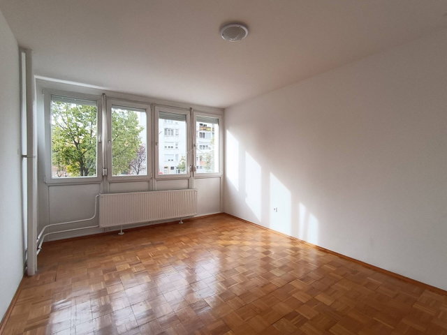 Eladó téglalakás, Gyöngyösön 43.9 M Ft, 2 szobás