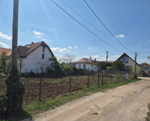 Eladó telek, Balatonalmádiban 37.5 M Ft / költözzbe.hu