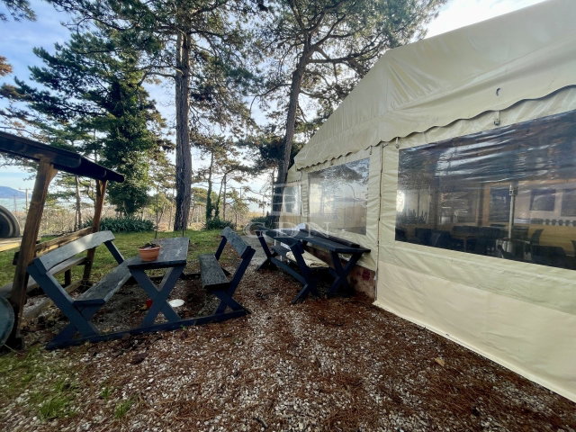 Eladó üzlethelyiség, Balatongyörökön 32.4 M Ft