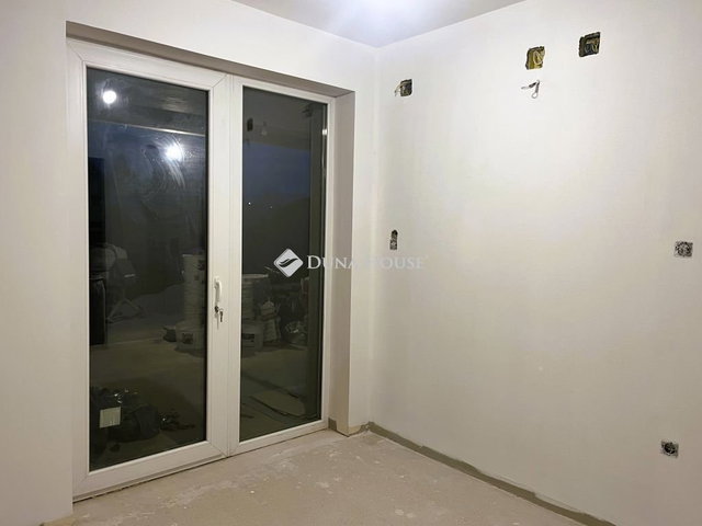Eladó családi ház, Délegyházán 115 M Ft, 4 szobás