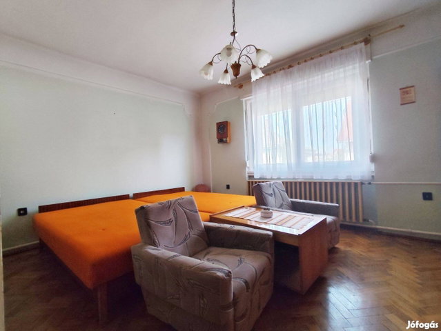 Eladó családi ház, Dombóváron 39 M Ft, 3 szobás