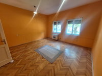 Eladó téglalakás, Kaposváron 28.99 M Ft, 1 szobás