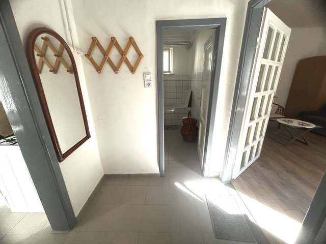 Kiadó téglalakás, albérlet, Szegeden, Szentháromság utcában