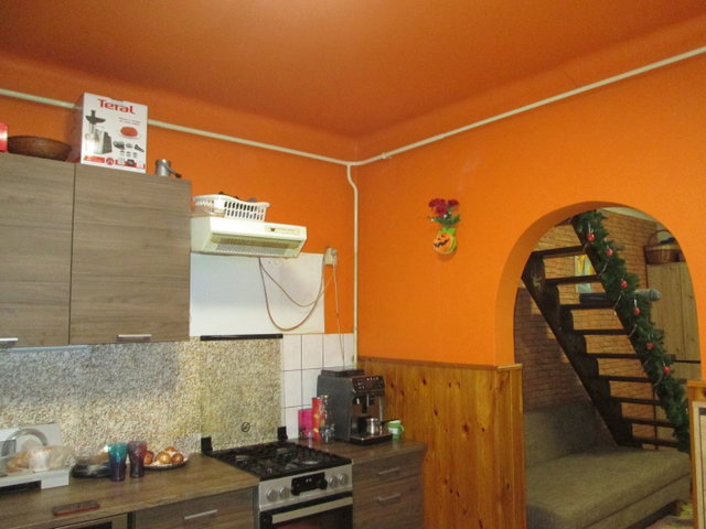 Eladó téglalakás, Pécsett 16.9 M Ft, 2 szobás