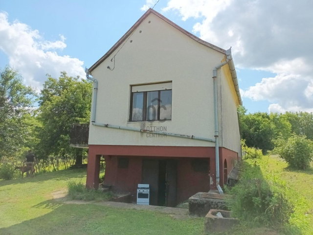 Eladó nyaraló, Galambokon 8.5 M Ft, 1 szobás
