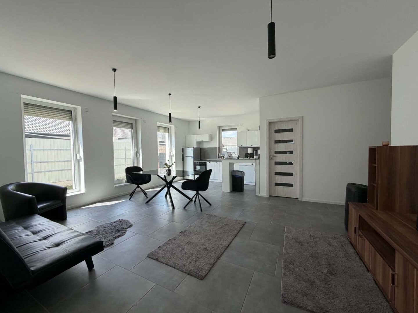 3 bed · 120m² · 350.000 ft