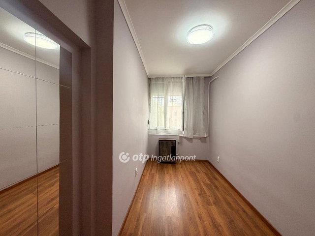 Eladó téglalakás, Budapesten, XXI. kerületben 69.99 M Ft