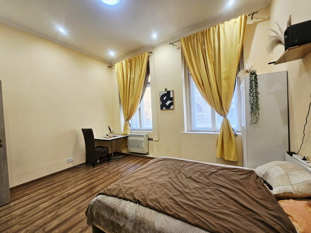 Eladó téglalakás, Budapesten, VI. kerületben 95 M Ft, 3 szobás